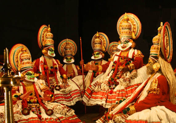 Kathakali troupe Kerala traditional theatre